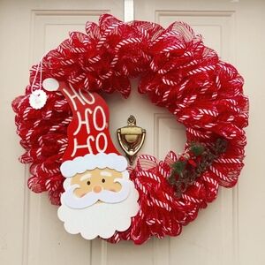 Santa "Believe" 18 inch wreath